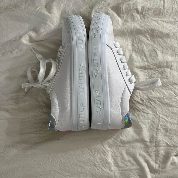 Nautica Women's White/ iridescent Sneakers - Picture 3 of 6